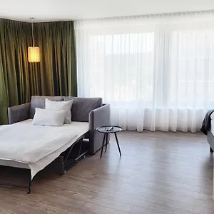 3* Hotel - The Niu, Crusoe Airport By Ihg